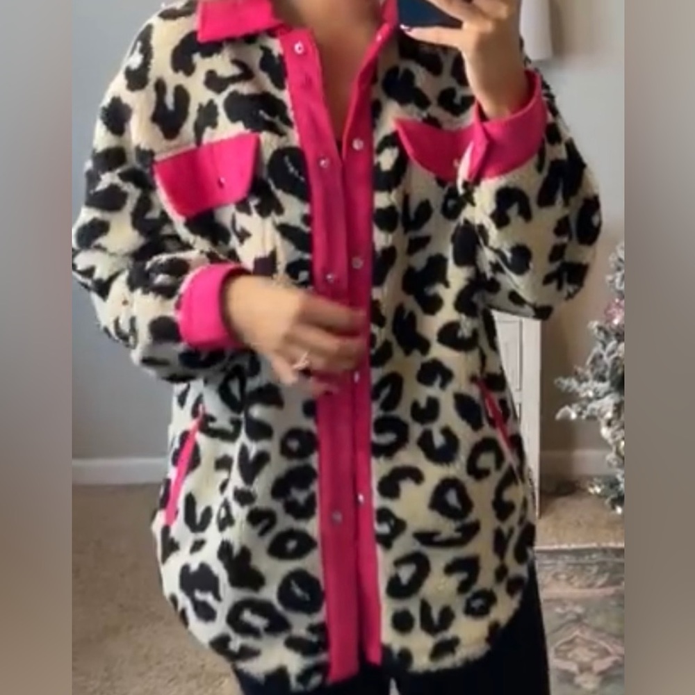 Size Small Discount Divas Leopard Teddy Jacket